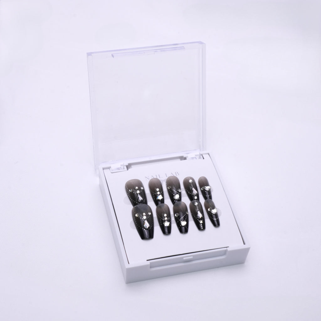 NAIL LAB LIGHTCURE press-on nails in deep black noir finish in case