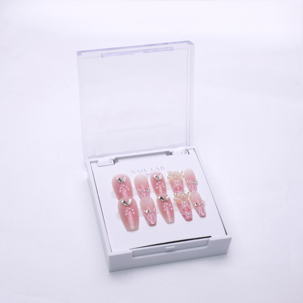 NAIL LAB LIGHTCURE press-on nails in elegant ballet pink tones in case