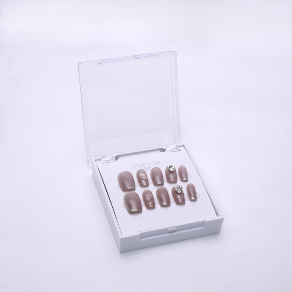 NAIL LAB LIGHTCURE press-on nails in moonstone silver metallic finish in case